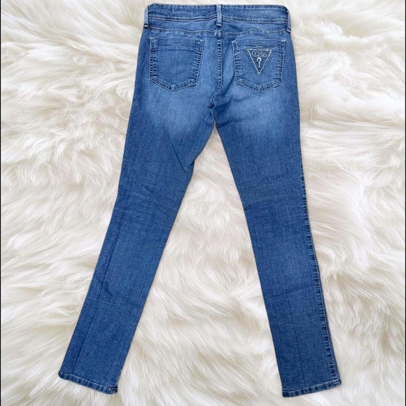 Vintage Y2K GUESS Medium Rise Skinny Jeans w/ Diamond Logo ✨ - Picture 8 of 8